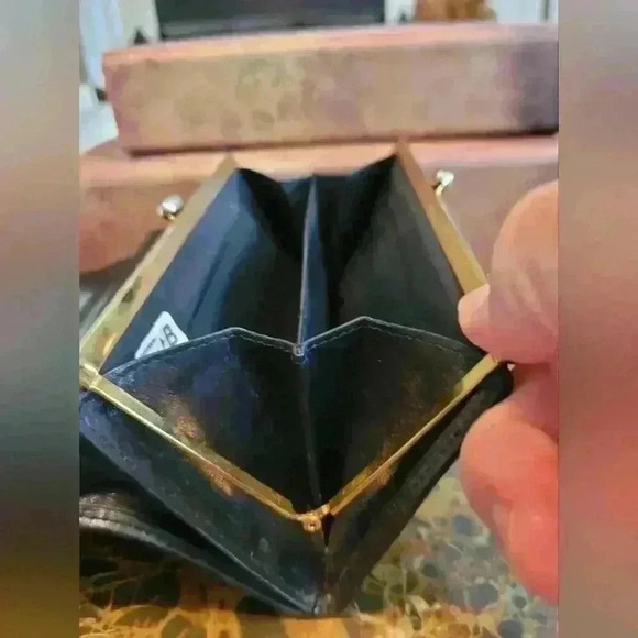 Christian Dior Navy Blue Vintage Wallet - Picture 8 of 10